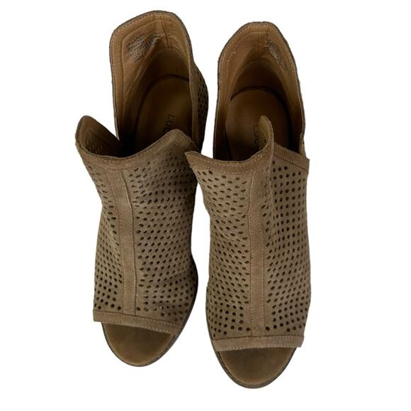 Lucky Brand Larise Leather Open Toe Perforated Bootie Tan Size 9 Wide - Picture 4 of 11